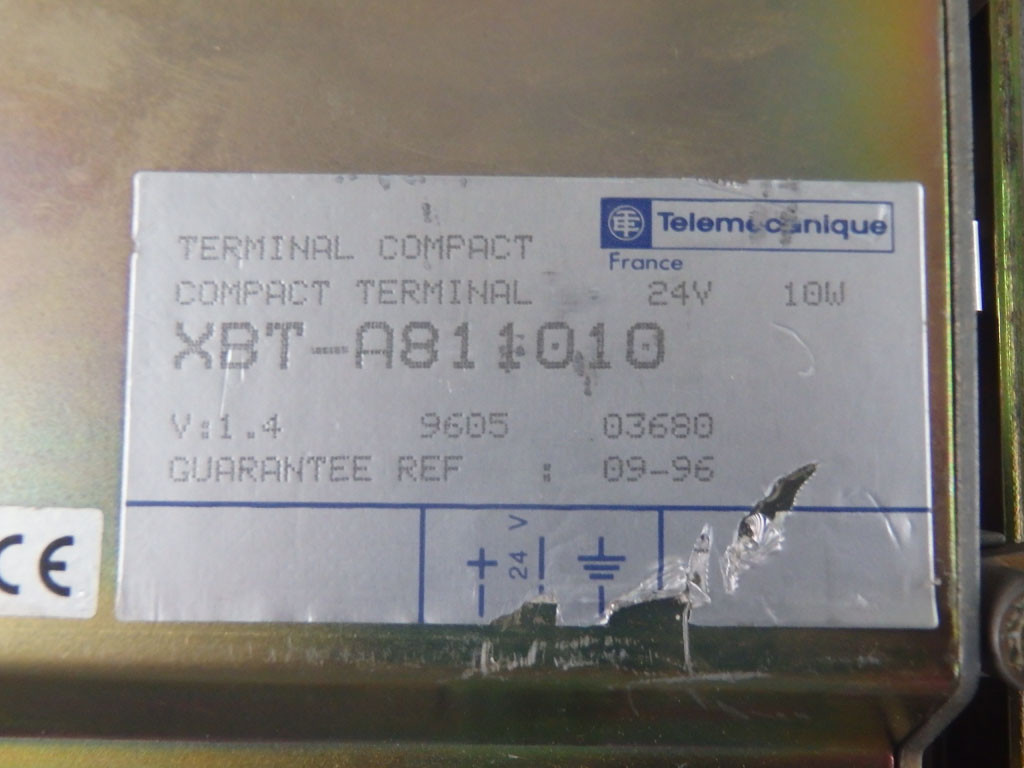 TÉLÉMÉCANIQUE  XBT-A811010