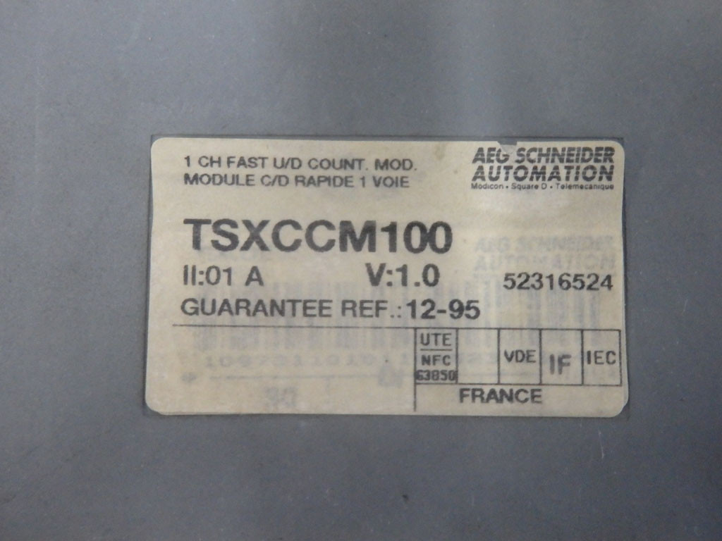 TÉLÉMÉCANIQUE  TSXCCM100