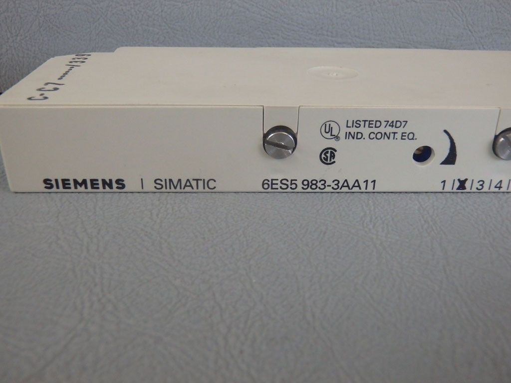 SIEMENS 6ES5983-3AA11