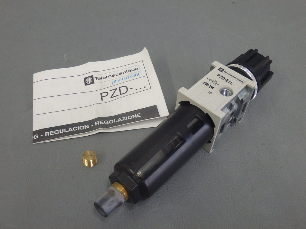 TÉLÉMÉCANIQUE  PZD-E11