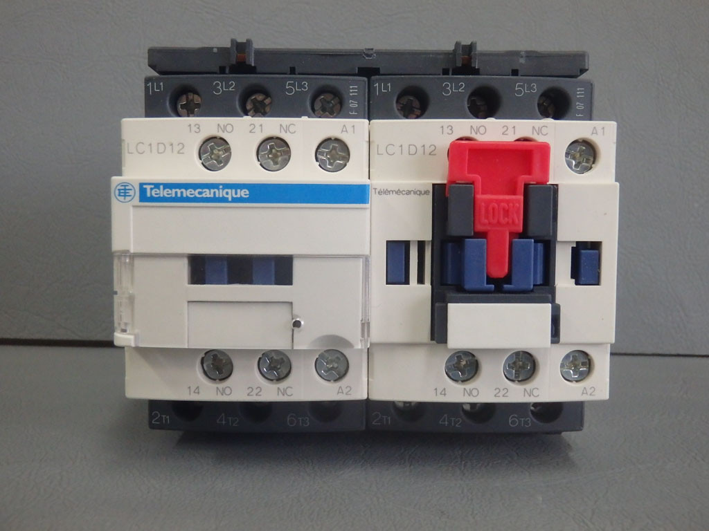 TÉLÉMÉCANIQUE  LC2D12P7