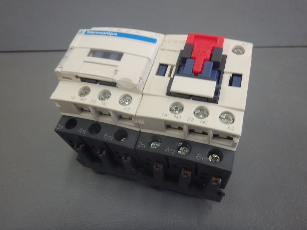 TÉLÉMÉCANIQUE  LC2D12P7