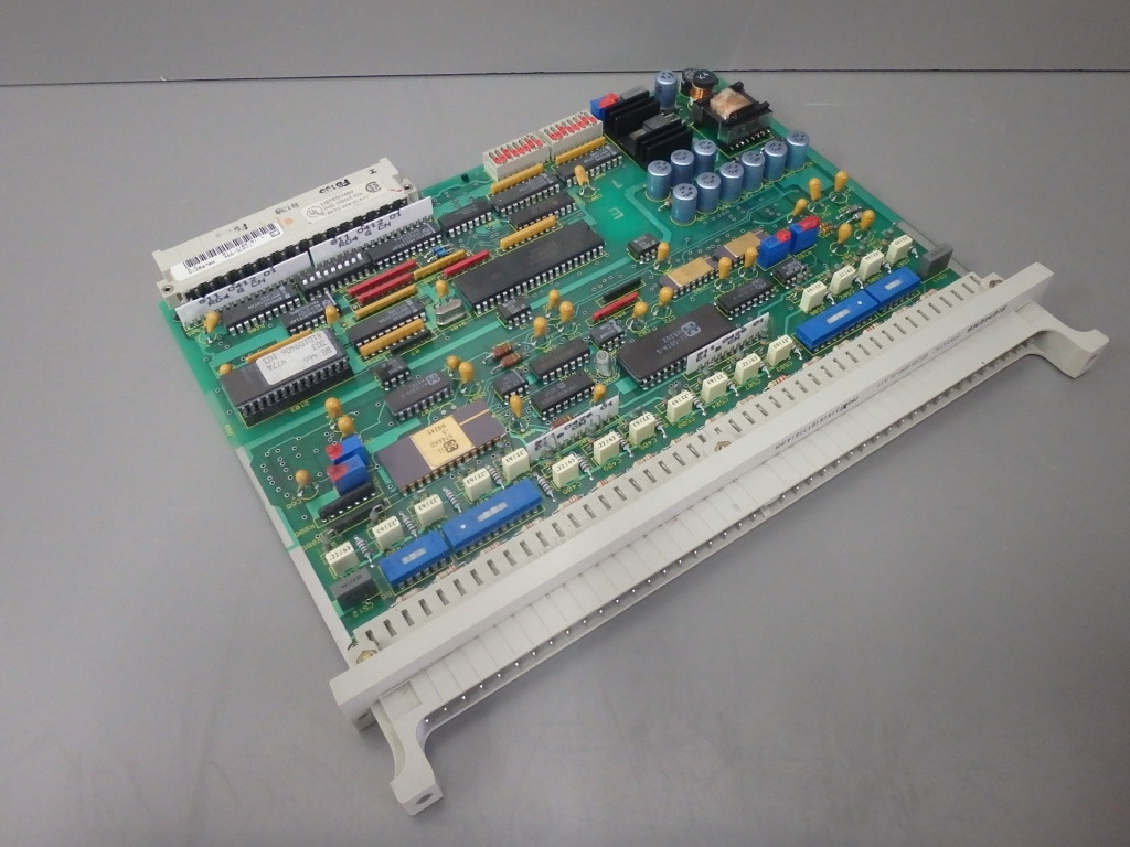 SIEMENS 6ES5466-3LA11