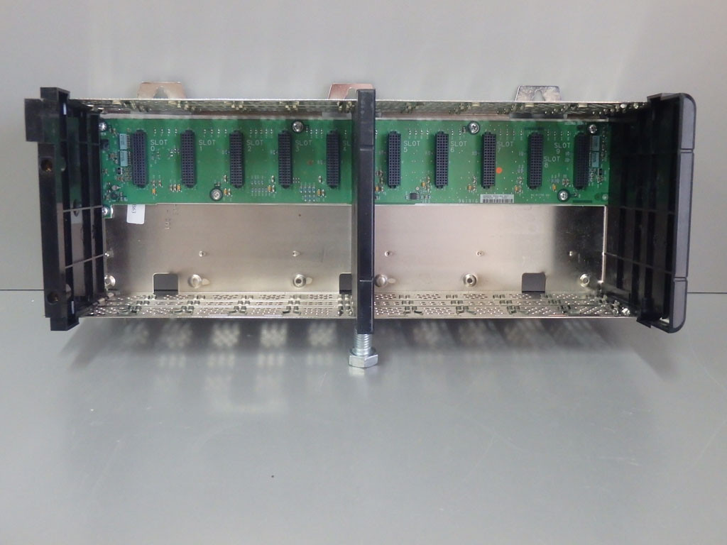 ALLEN-BRADLEY 1756-A10