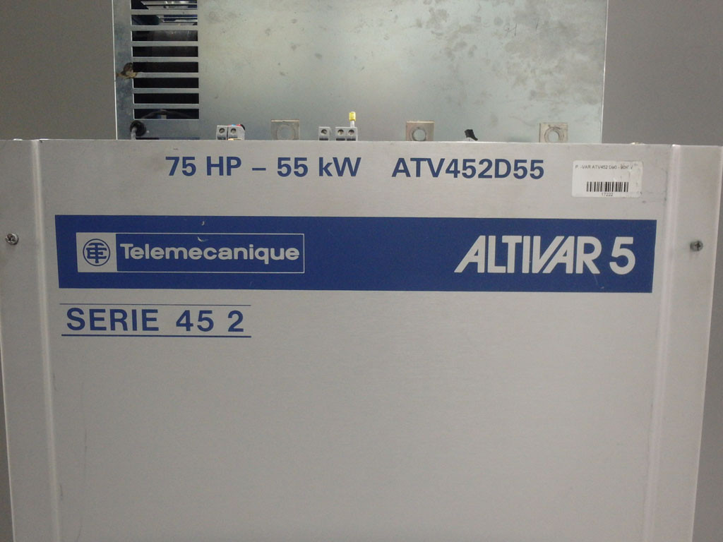 TÉLÉMÉCANIQUE  ATV452D55