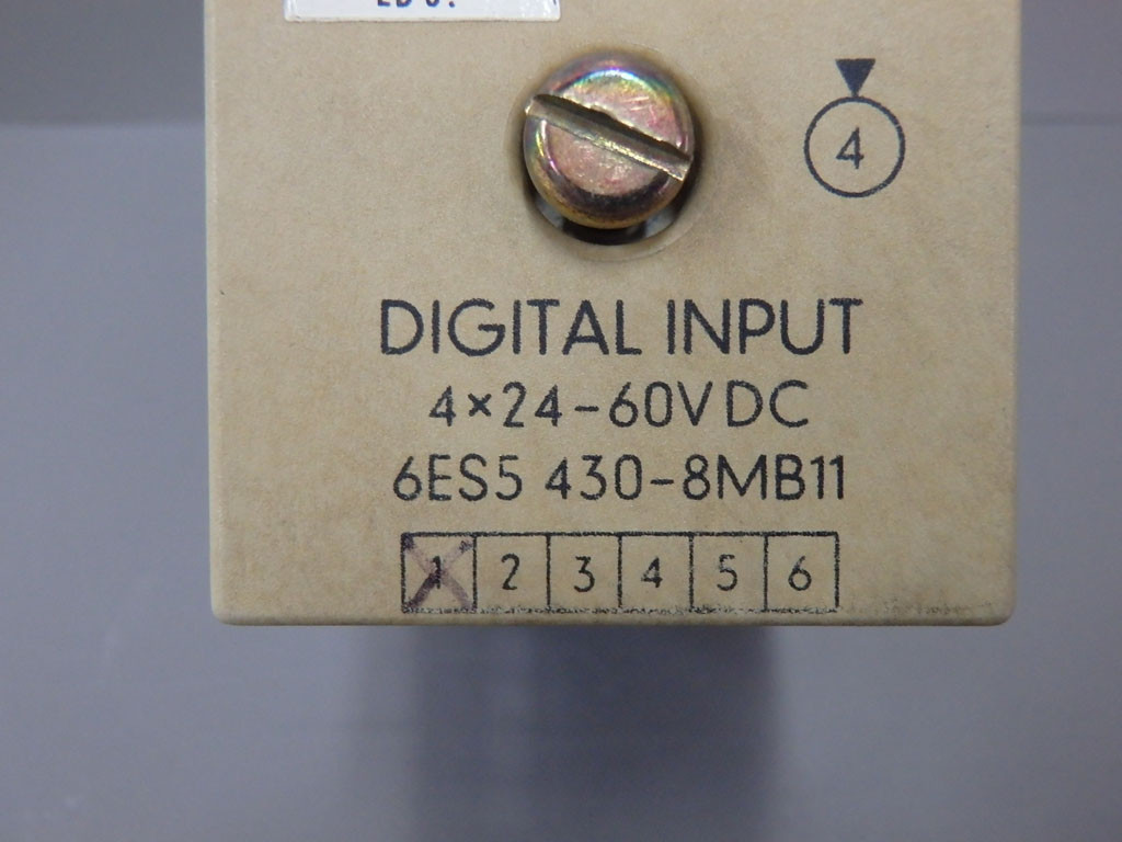 SIEMENS 6ES5430-8MB11