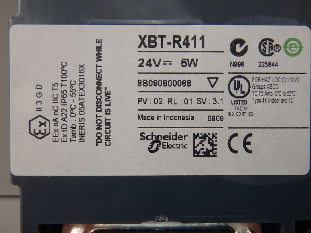 TÉLÉMÉCANIQUE  XBT-R411