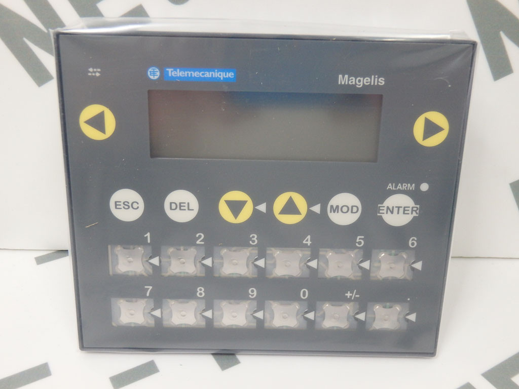 TÉLÉMÉCANIQUE  XBT-R411