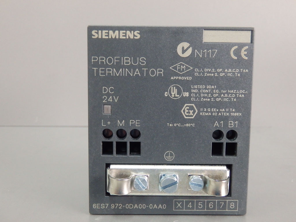 SIEMENS 6ES7972-0DA00-0AA0