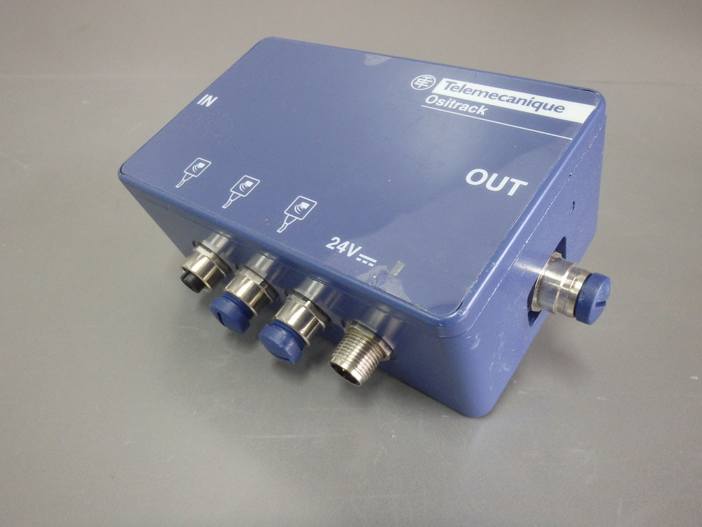 TÉLÉMÉCANIQUE  TCSAMT31FP