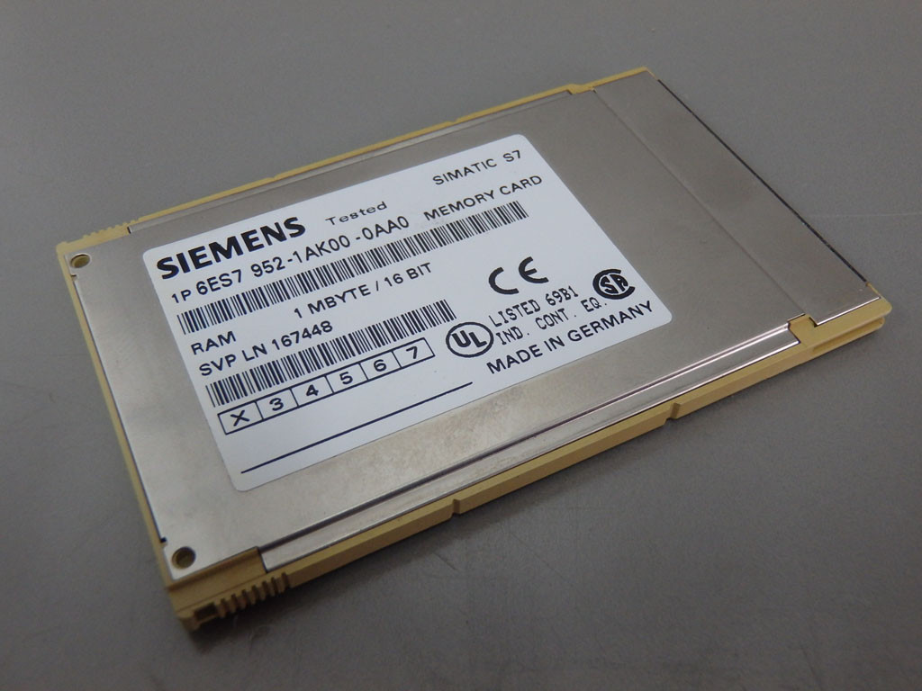 SIEMENS 6ES7952-1AK00-0AA0