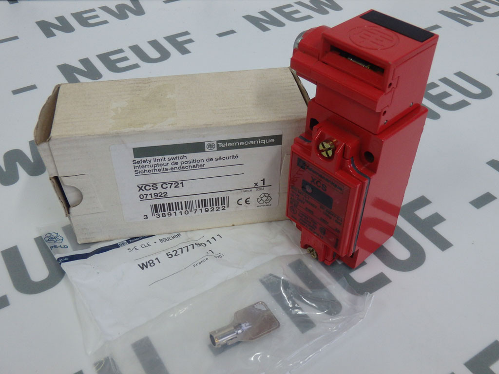 TÉLÉMÉCANIQUE  XCSC721