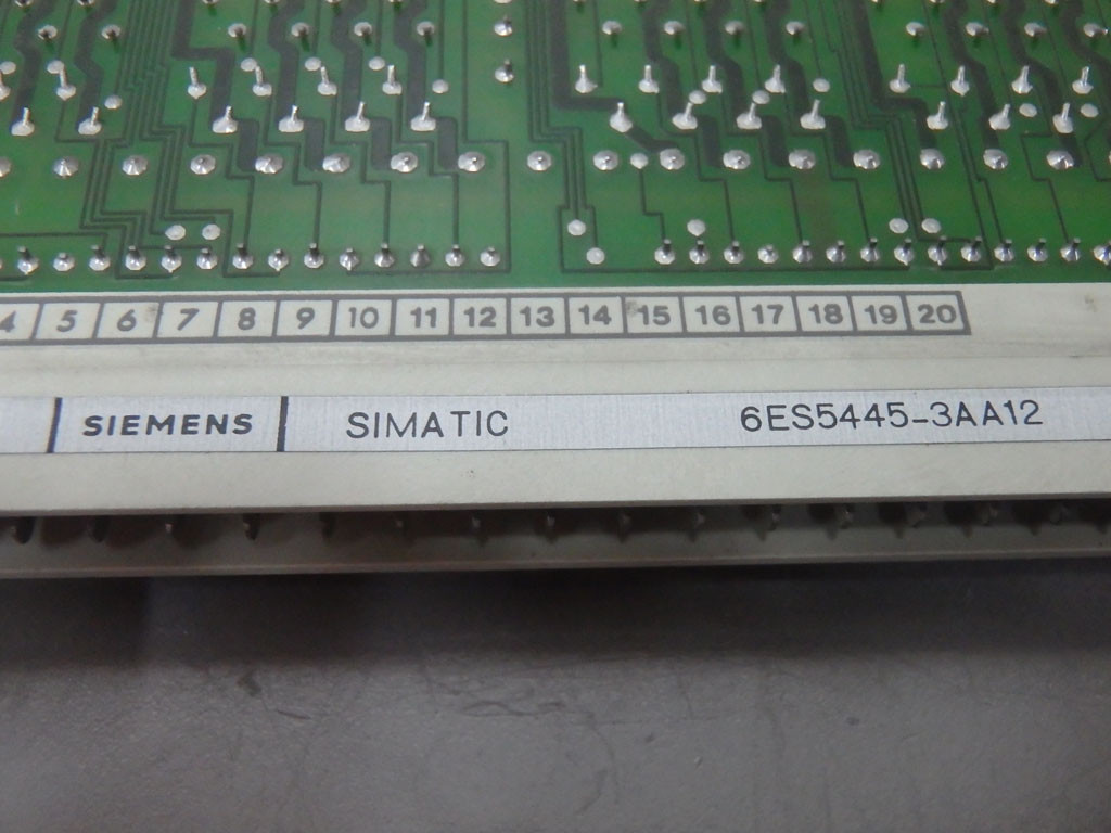 SIEMENS 6ES5445-3AA12