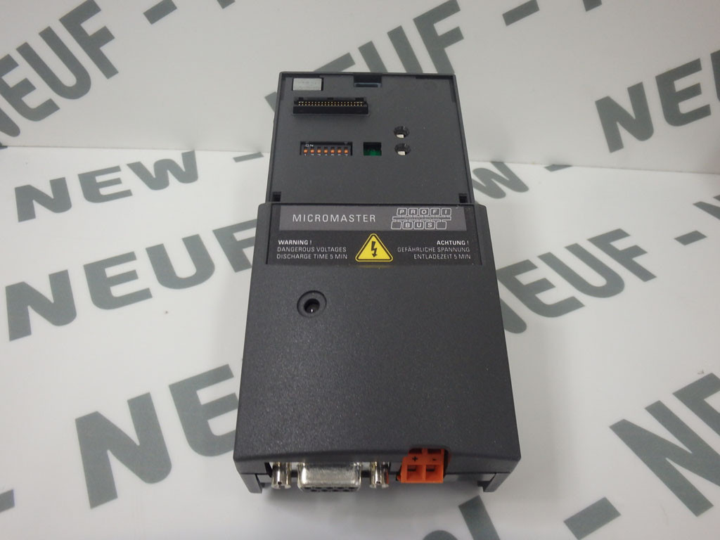 SIEMENS 6SE6400-1PB00-0AA0
