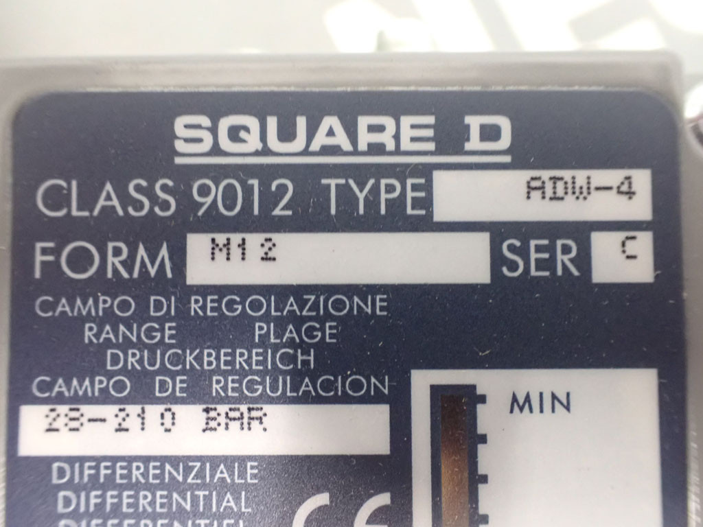 SQUARE D ADW-4
