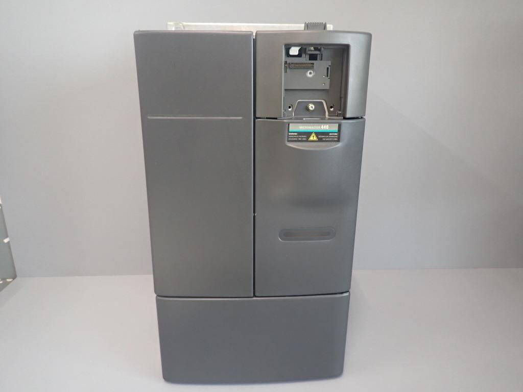 SIEMENS 6SE6440-2UD32-2DA1