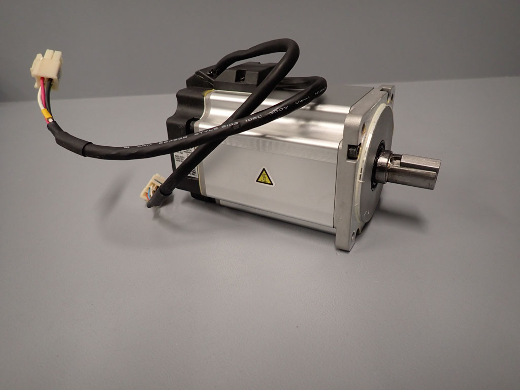 PANASONIC MSMD092S2U