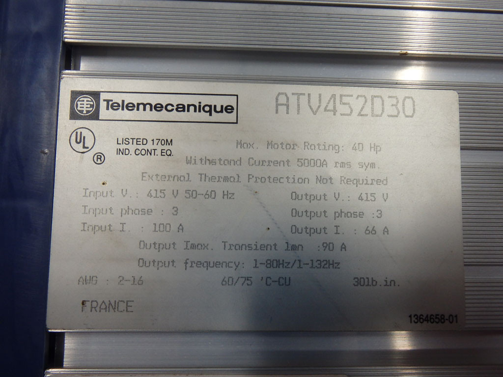 TÉLÉMÉCANIQUE  ATV452D30