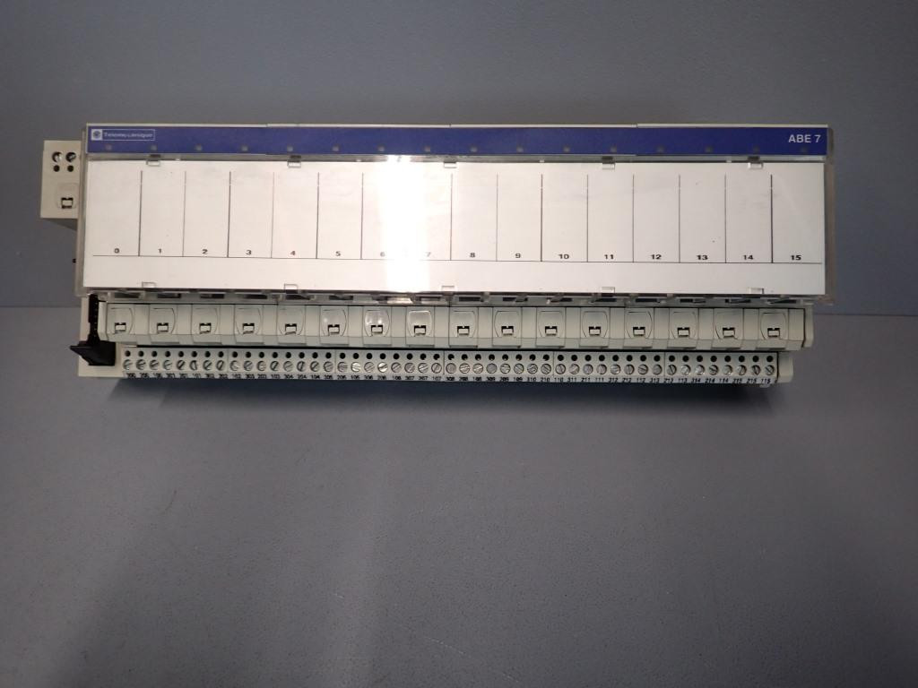 TÉLÉMÉCANIQUE  ABE7-P16T334