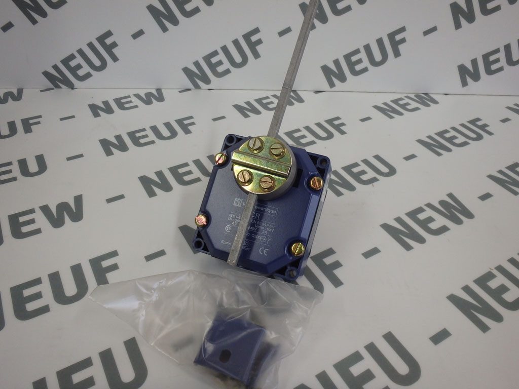 TÉLÉMÉCANIQUE  XCRE18