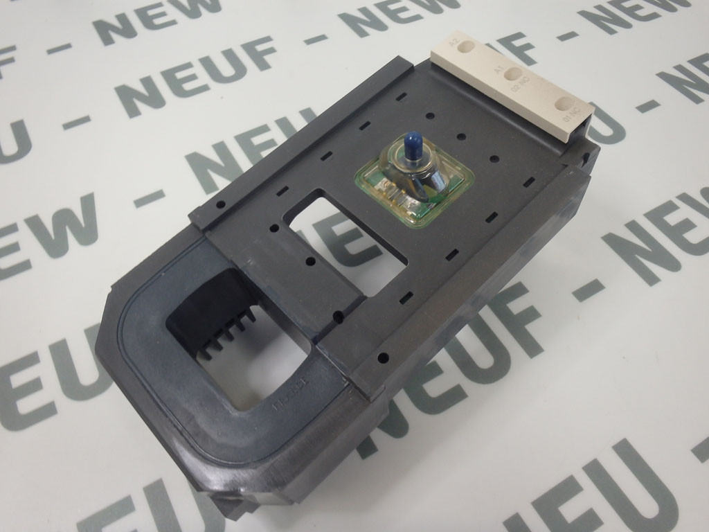 TÉLÉMÉCANIQUE  LX9FL930