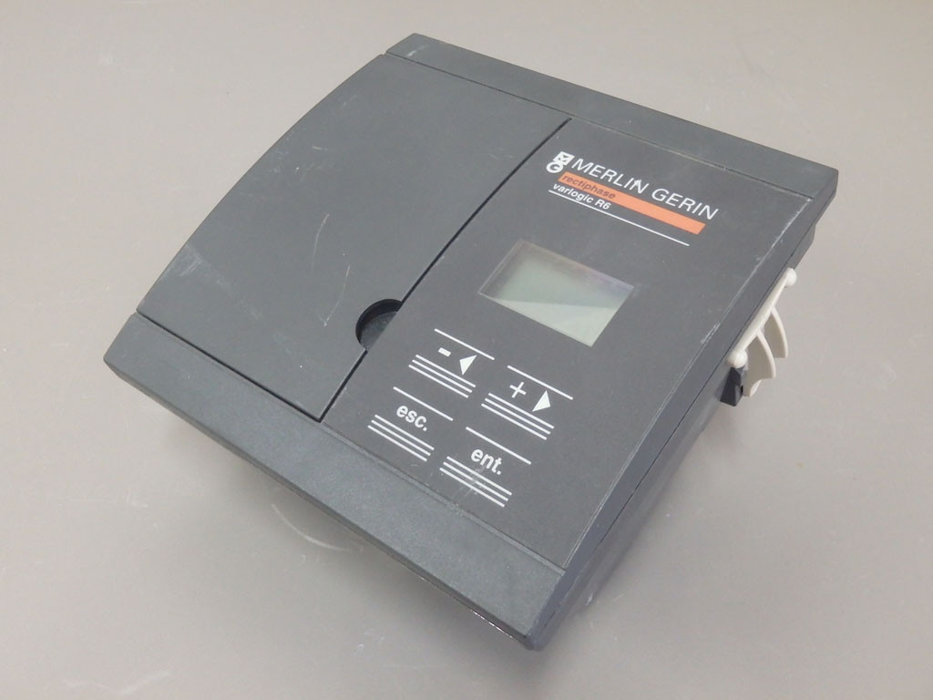 MERLIN GERIN R6