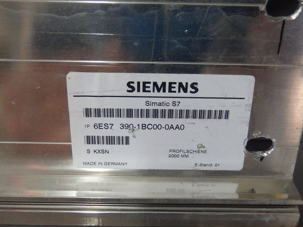 SIEMENS 6ES7390-1BC00-0AA0