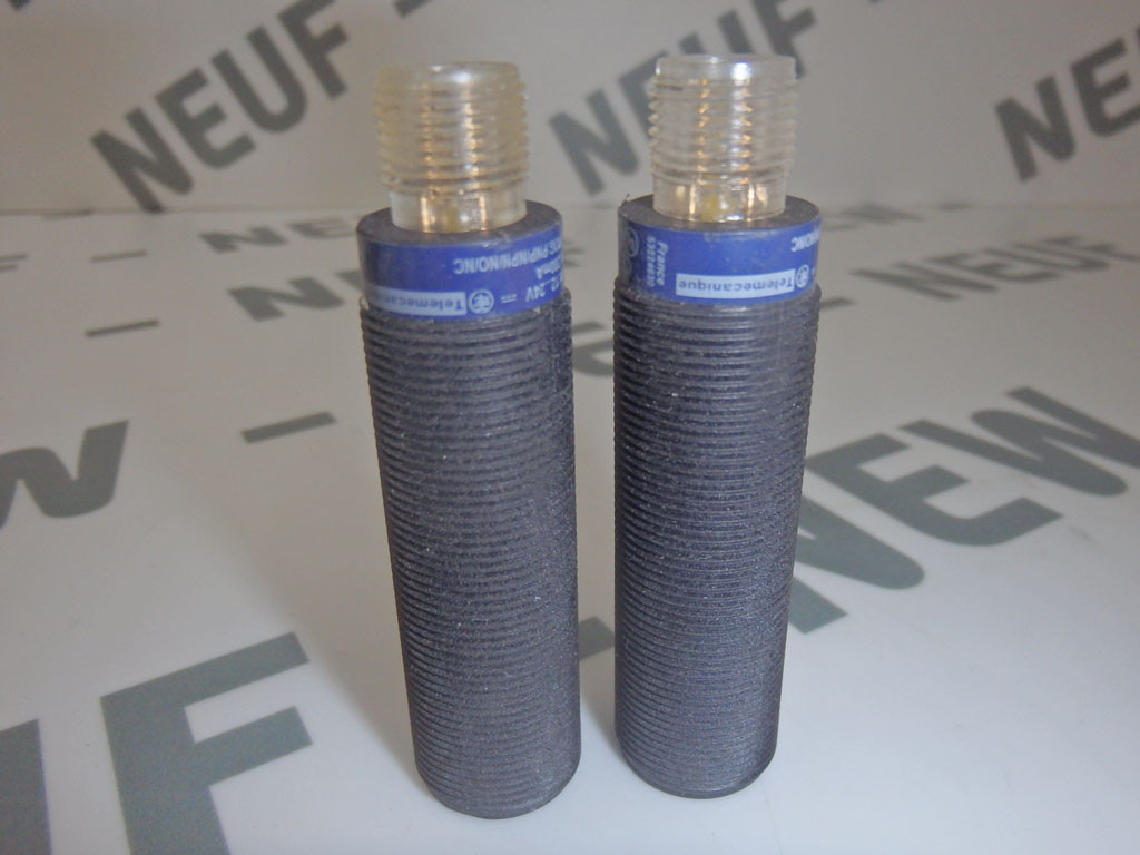 TÉLÉMÉCANIQUE  XS4P18KP340D