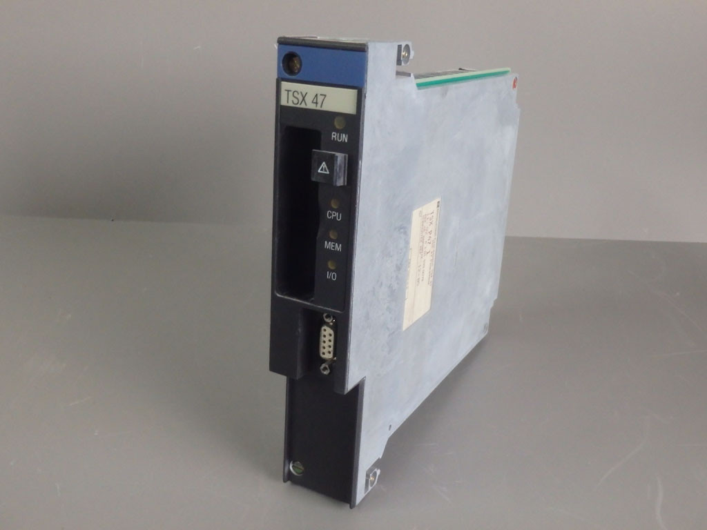 TÉLÉMÉCANIQUE  TSXP471