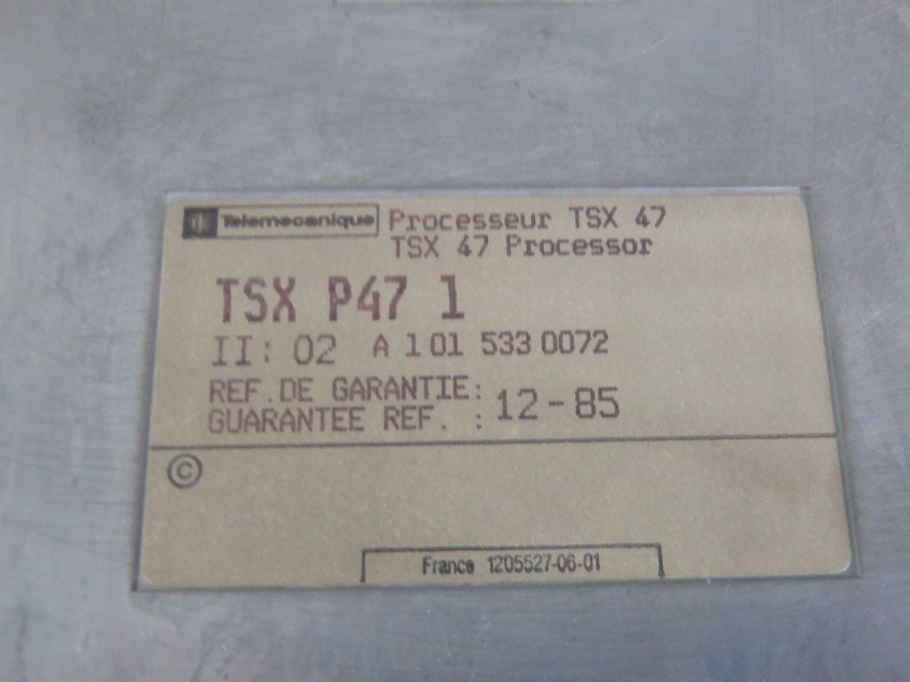 TÉLÉMÉCANIQUE  TSXP471