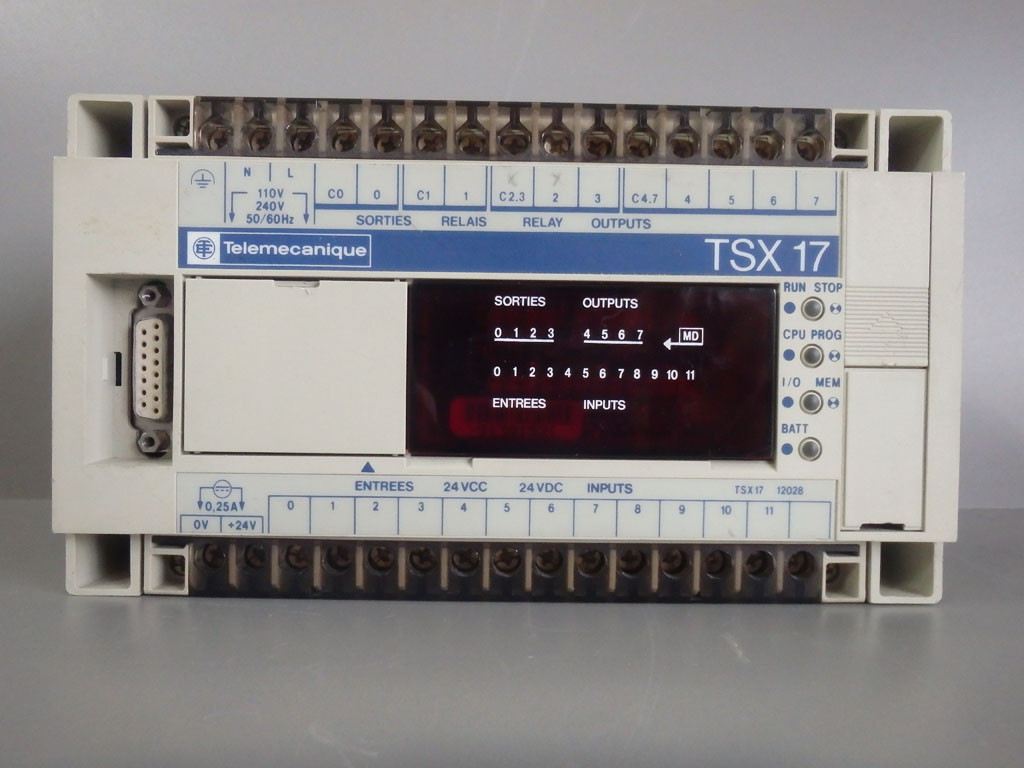 TÉLÉMÉCANIQUE  TSX1712028