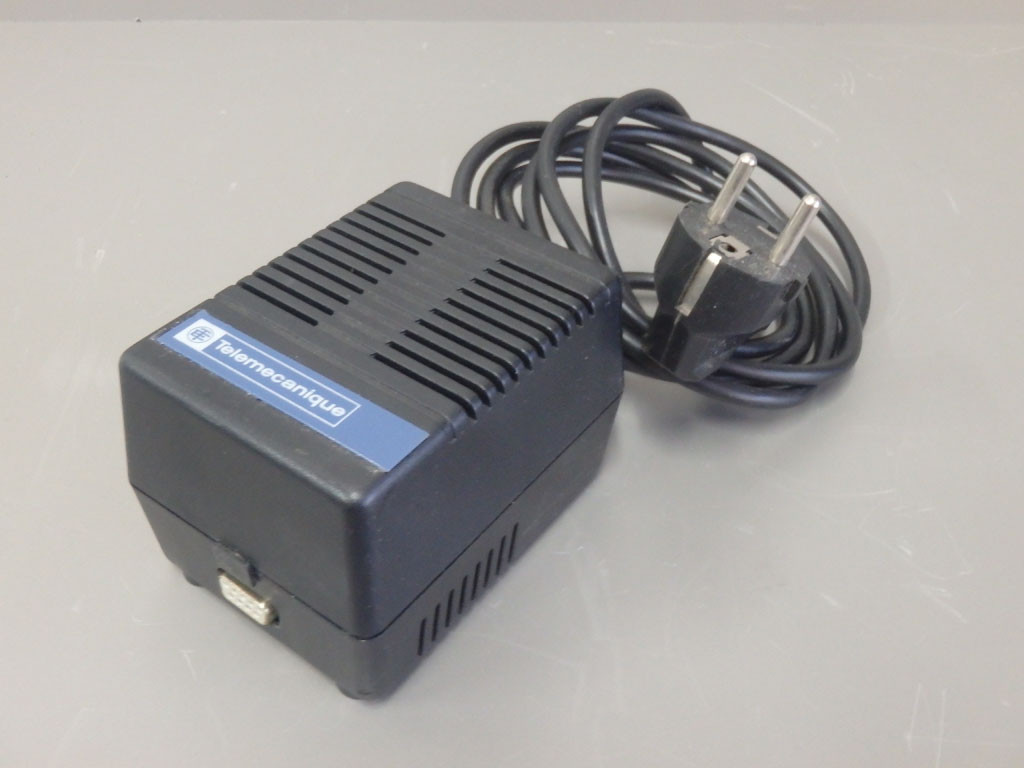 TÉLÉMÉCANIQUE  TSXTA42