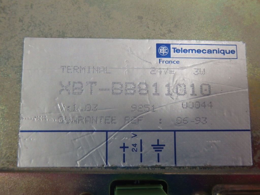 TÉLÉMÉCANIQUE  XBT-BB8-11010