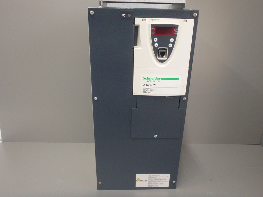 SCHNEIDER  ATV71HD37N4