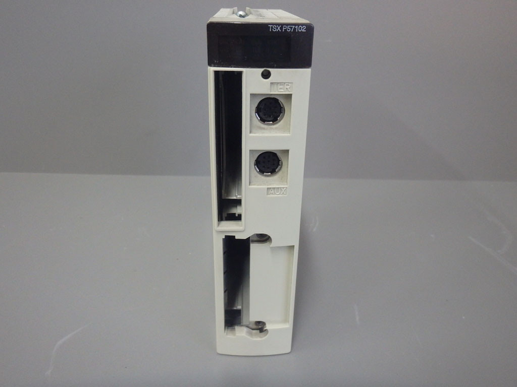 SCHNEIDER  TSXP57102