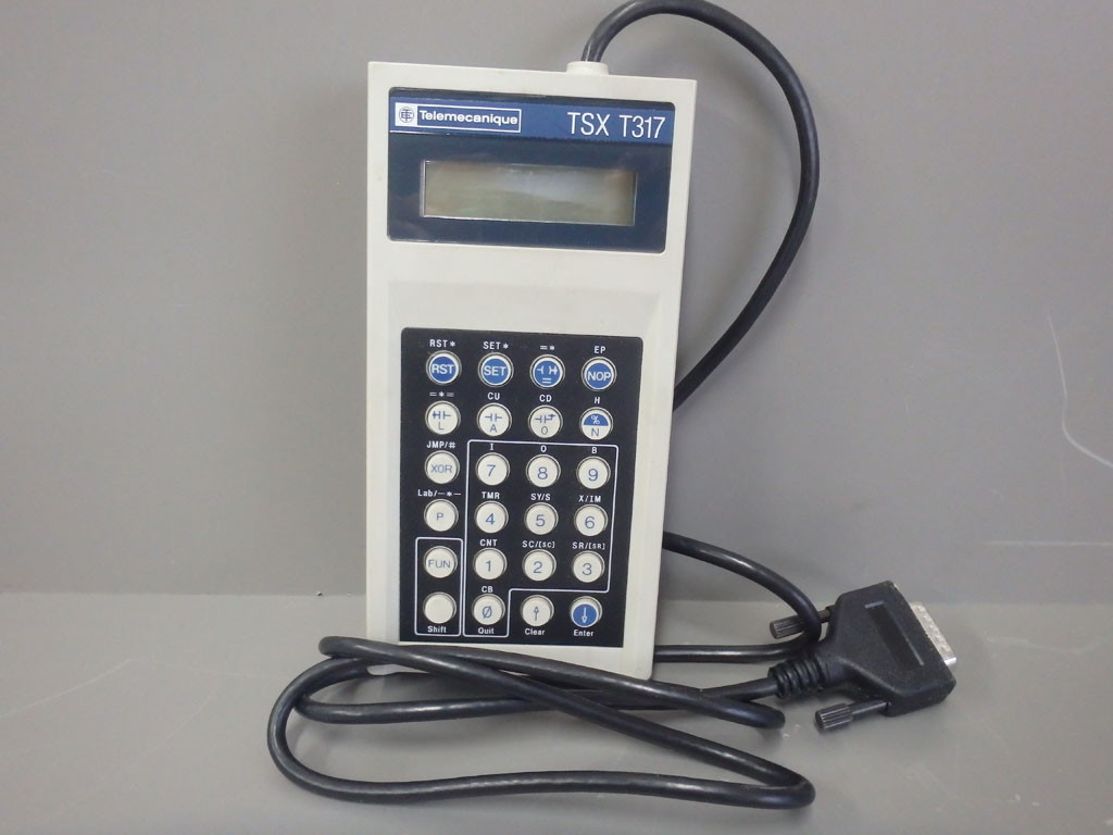 TÉLÉMÉCANIQUE  TSXT3170