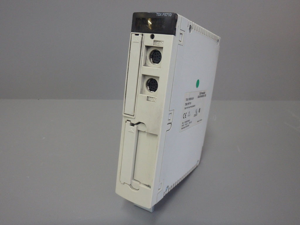 SCHNEIDER  TSXP5710M