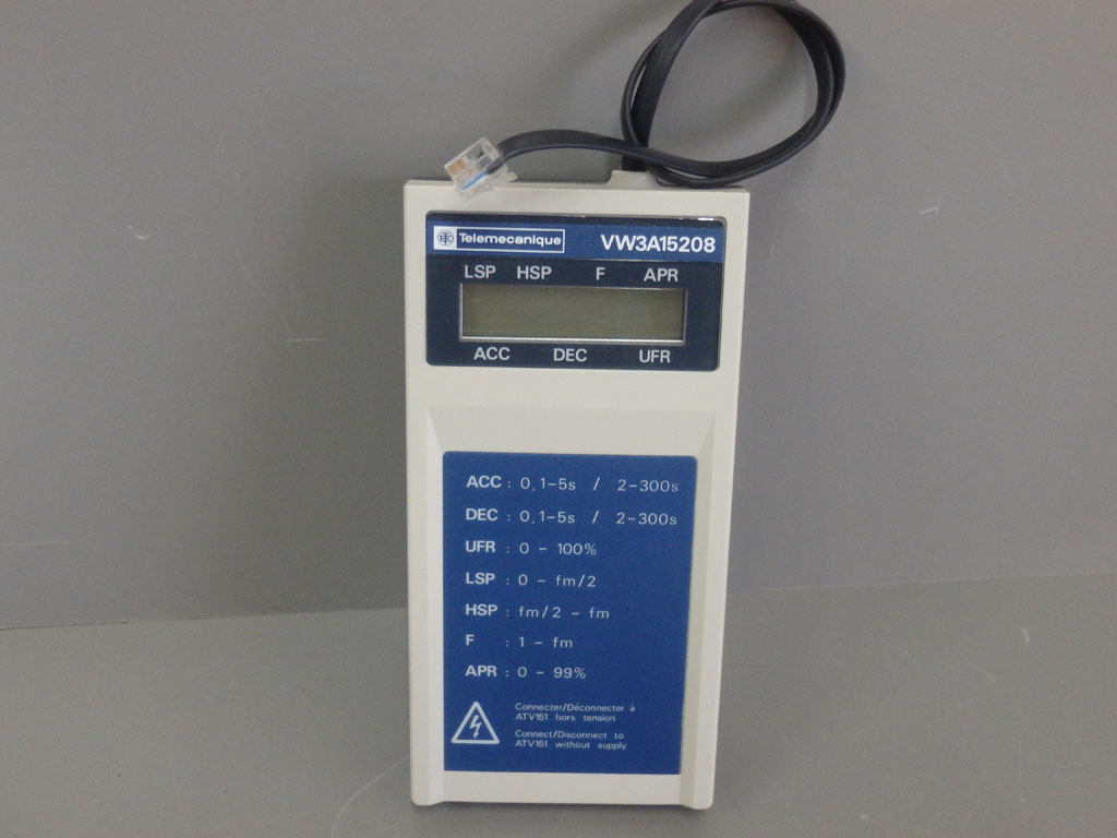 TÉLÉMÉCANIQUE  VW3-A15208