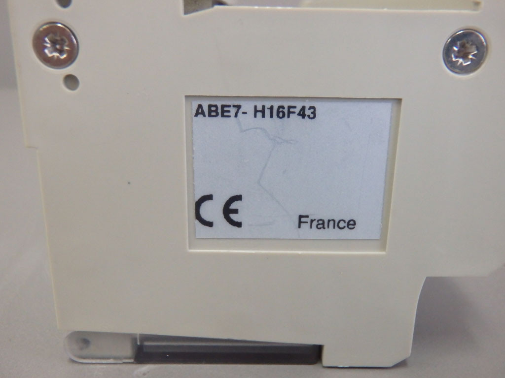 TÉLÉMÉCANIQUE  ABE7-H16F43