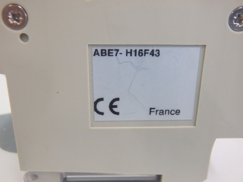 TÉLÉMÉCANIQUE  ABE7-H16F43