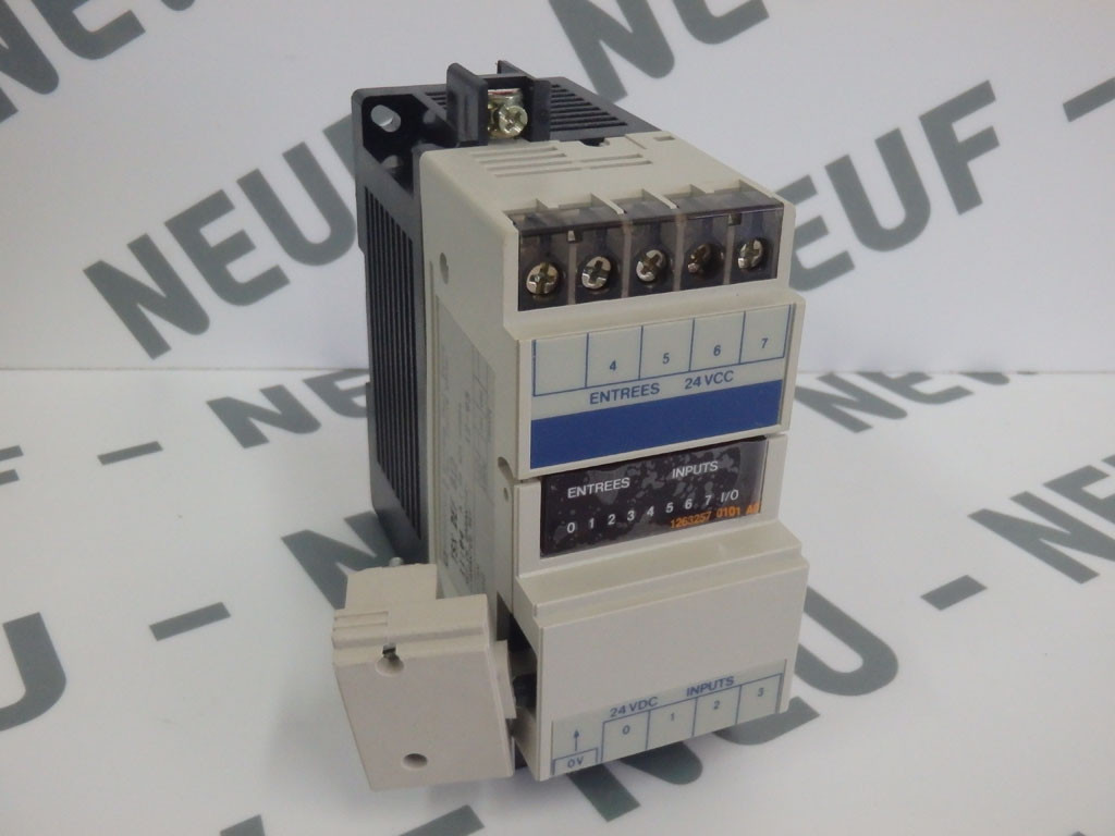 TÉLÉMÉCANIQUE  TSXDEF812