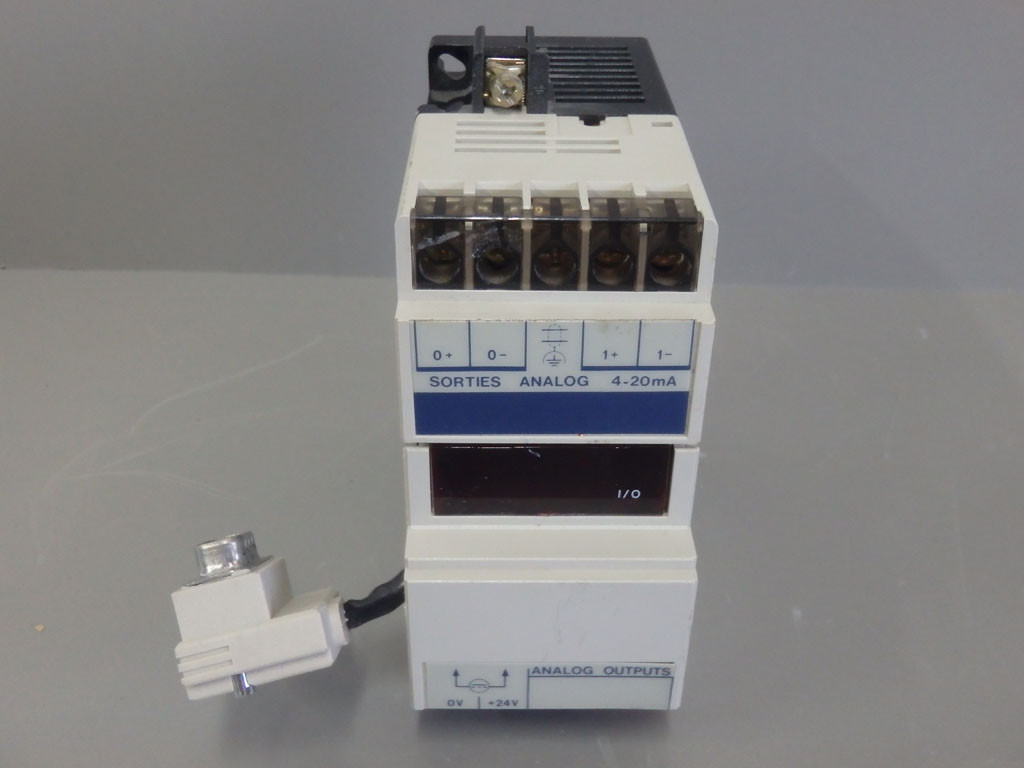 TÉLÉMÉCANIQUE  TSXASG2001