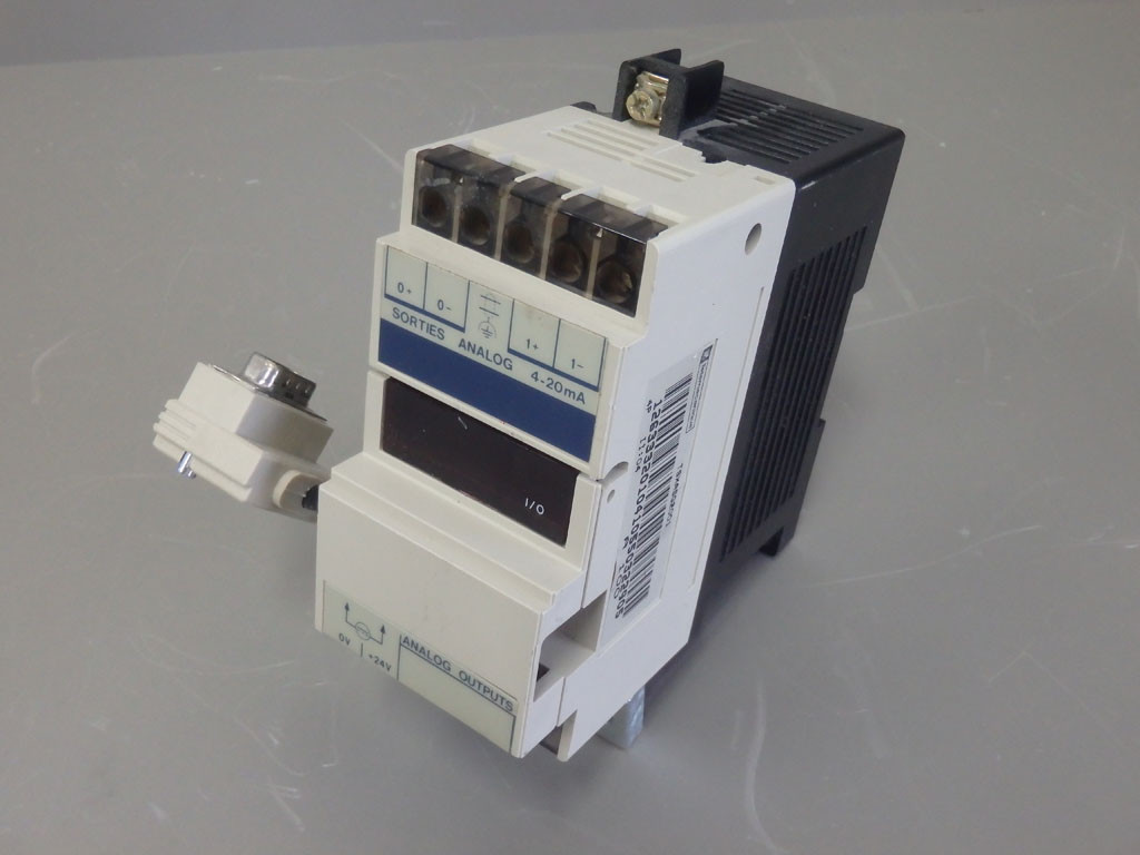 TÉLÉMÉCANIQUE  TSXASG2001