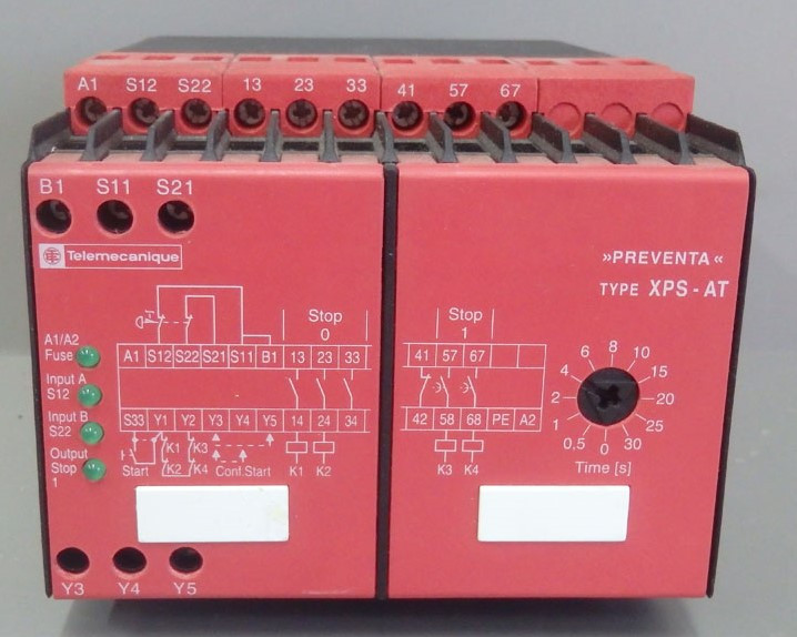 TÉLÉMÉCANIQUE  XPSAT3410