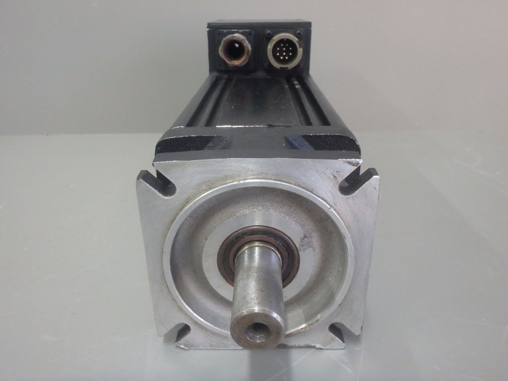 TÉLÉMÉCANIQUE  BMH0953N1RF1L