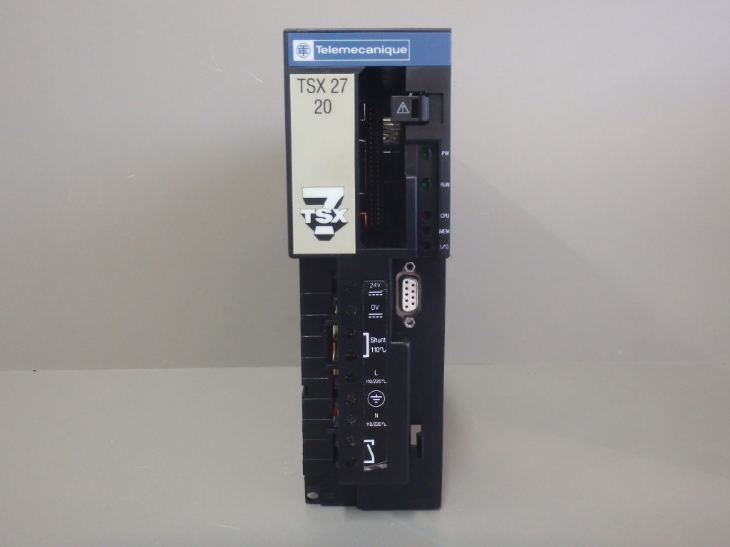 TÉLÉMÉCANIQUE  TSXP2720