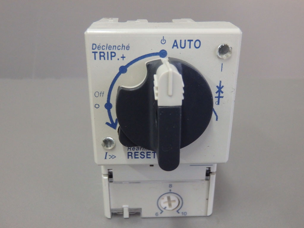 TÉLÉMÉCANIQUE  LB1LB03P13