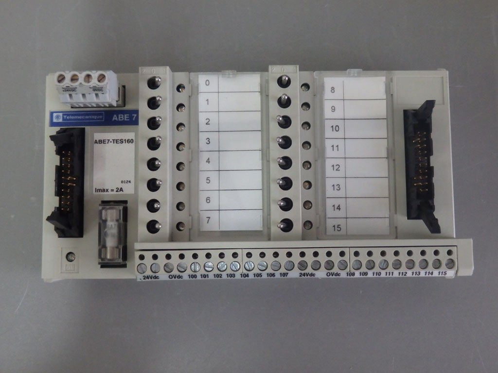 TÉLÉMÉCANIQUE  ABE7-TES160
