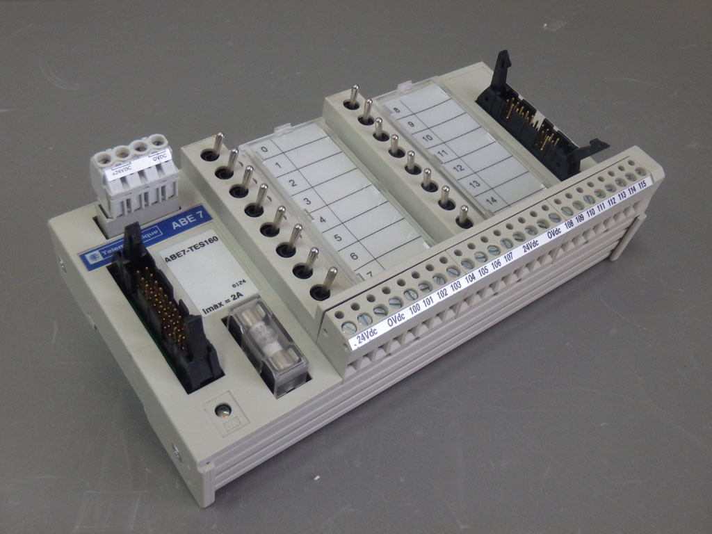 TÉLÉMÉCANIQUE  ABE7-TES160