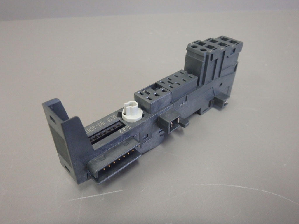 SIEMENS 6ES7193-4CB10-0AA0